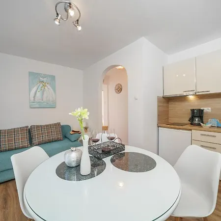 Apartments Vesna Vodice Vodice