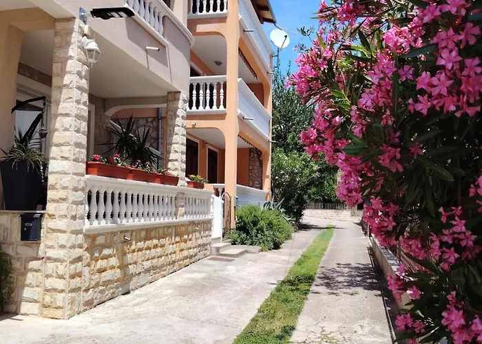 Vesna Διαμέρισμα